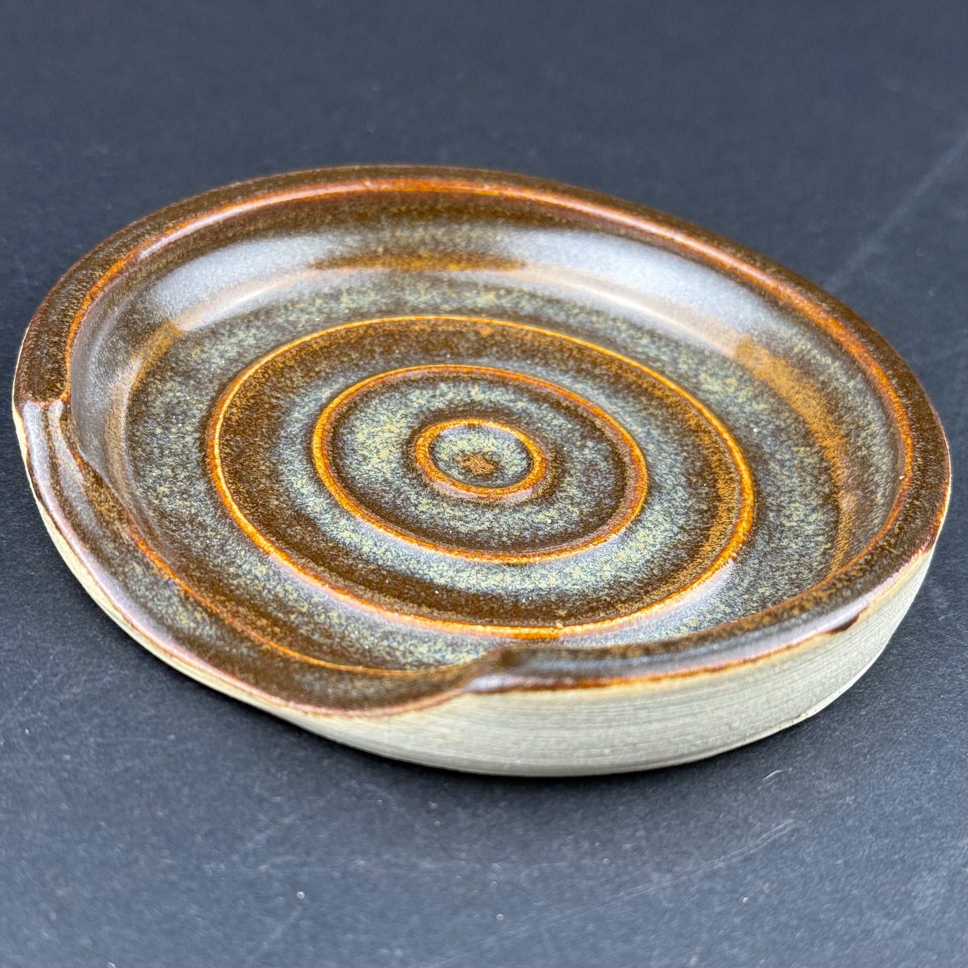 Spoon rests
