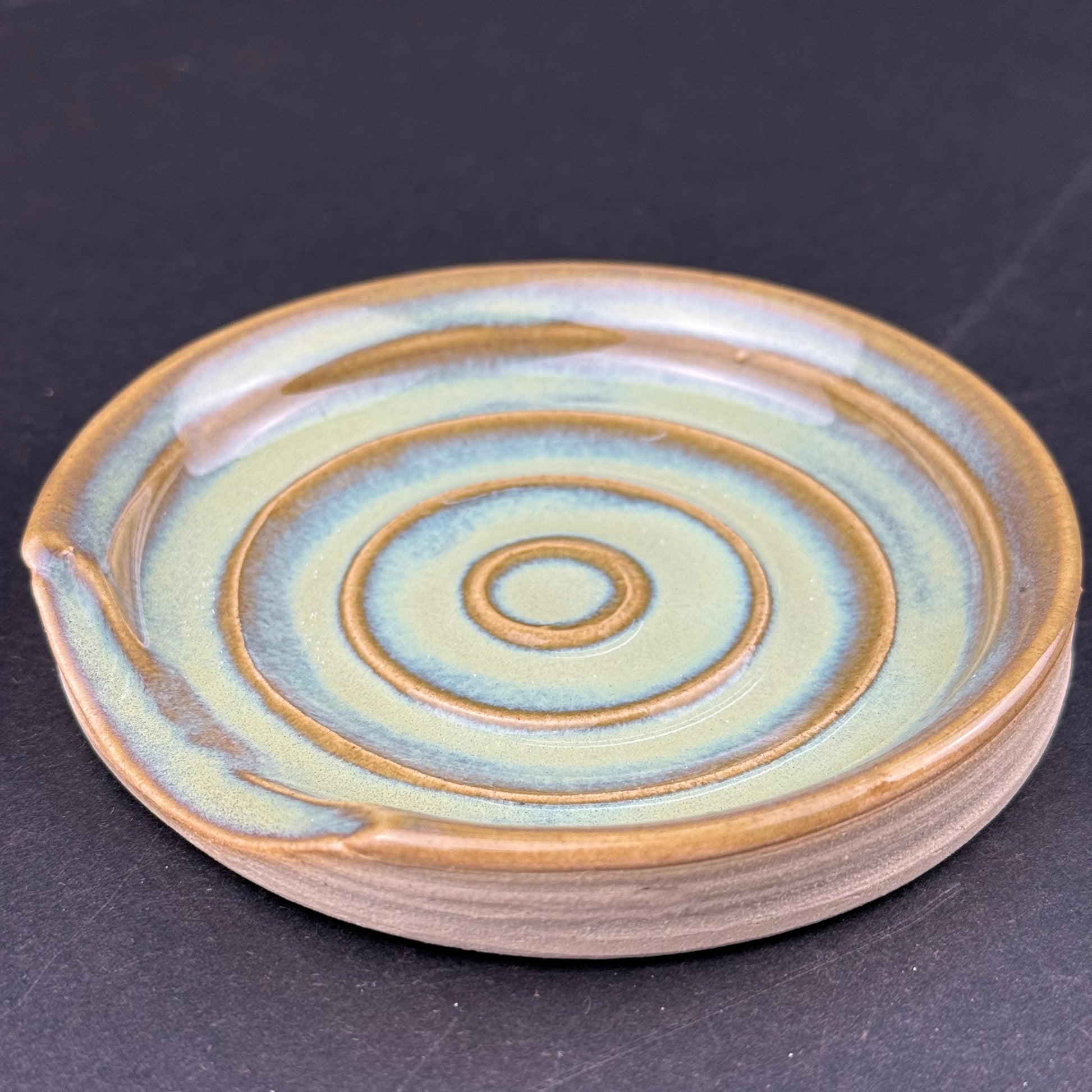 Spoon rests