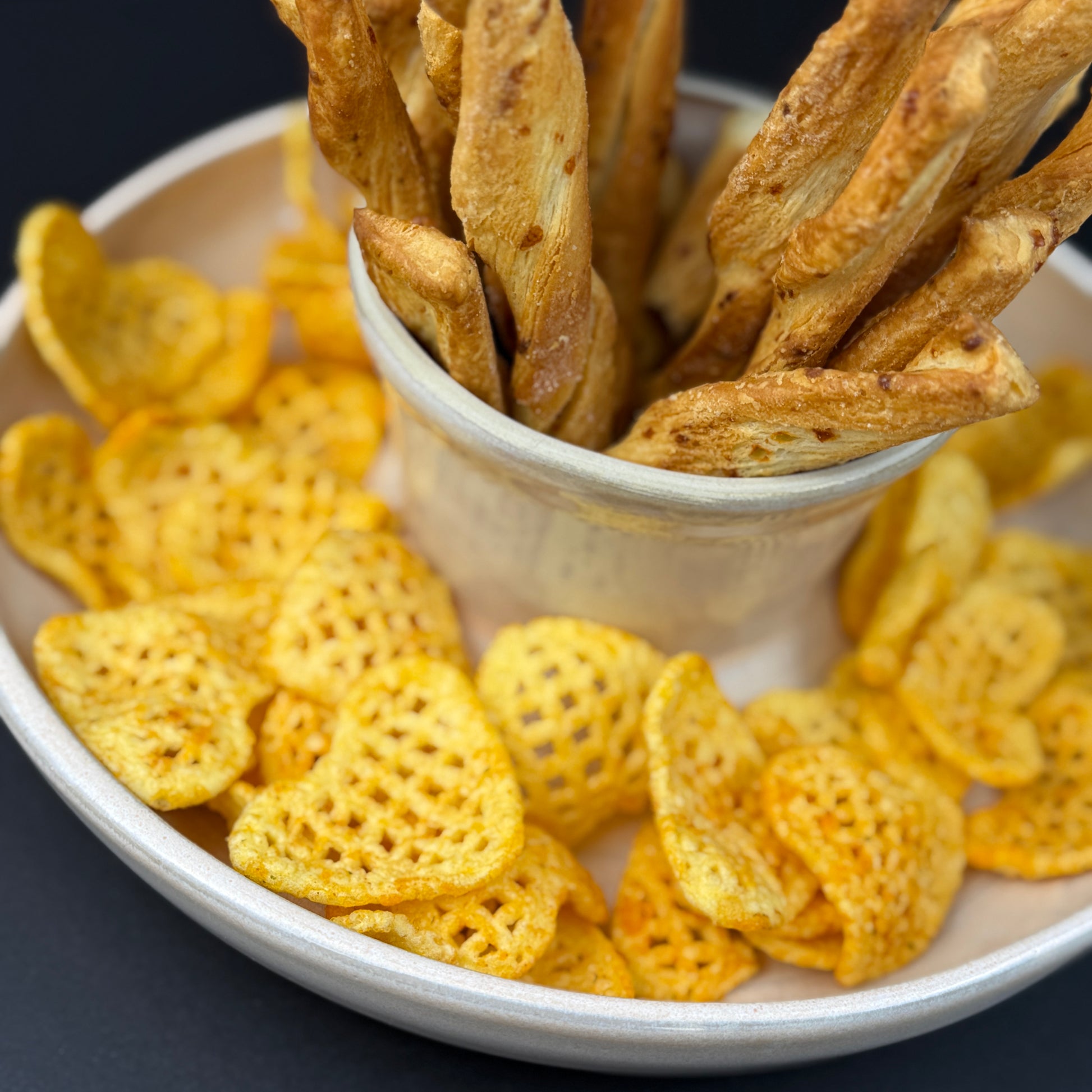 Flip-It Cake Stand & Chip ‘n Dip Bowl