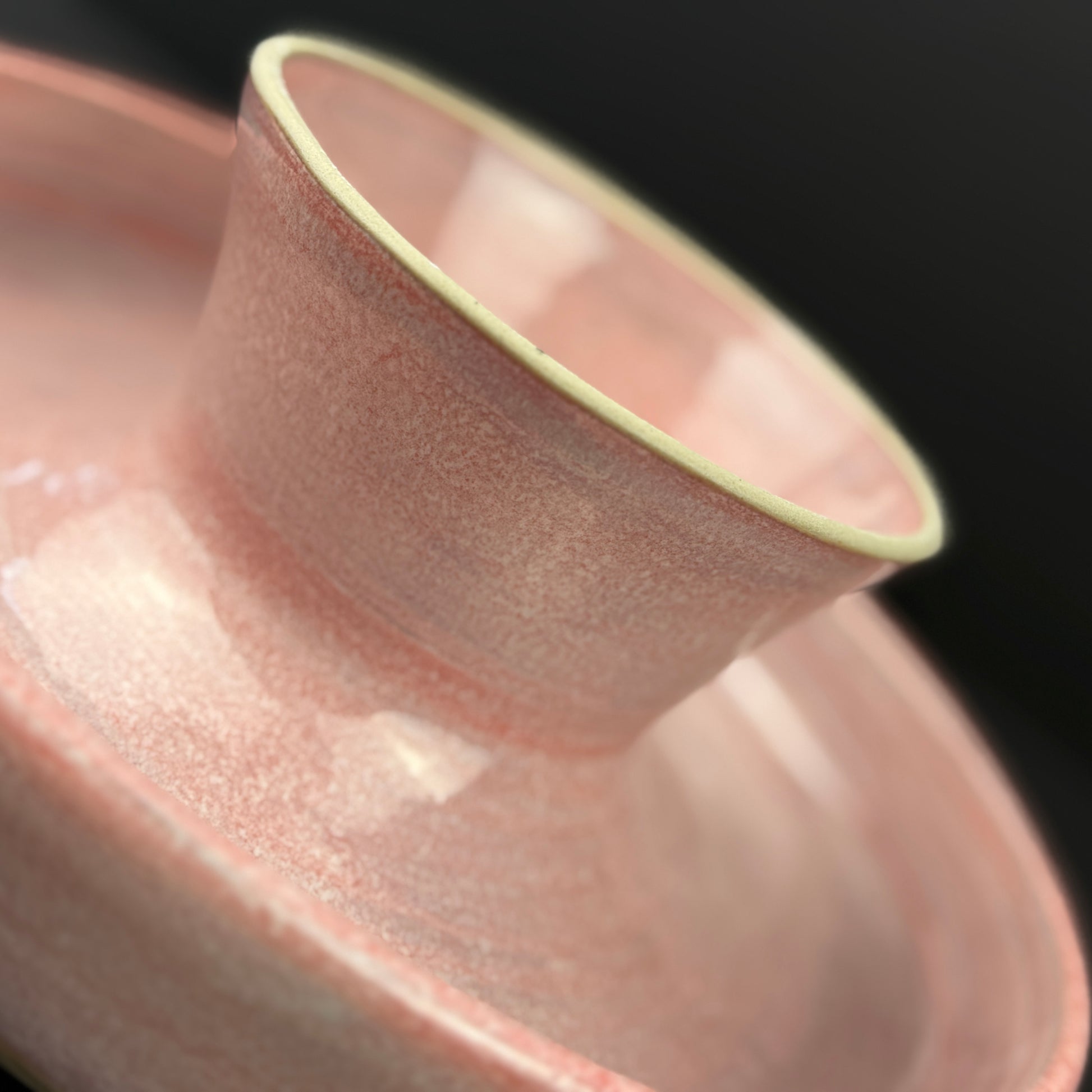 Flip-It Cake Stand & Chip ‘n Dip Bowl